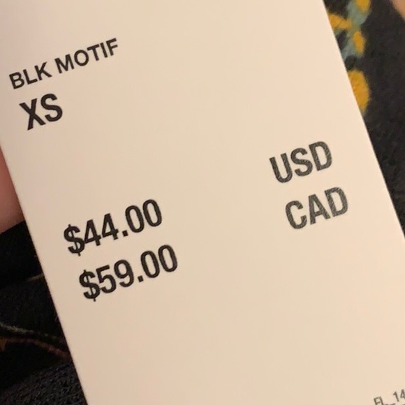 Urban Outfitters Black Floral Cutout Blouse - Picture 4 of 6